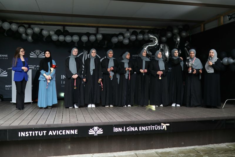 2023-2024 İbn-i Sina Enstitüsü Mezuniyeti