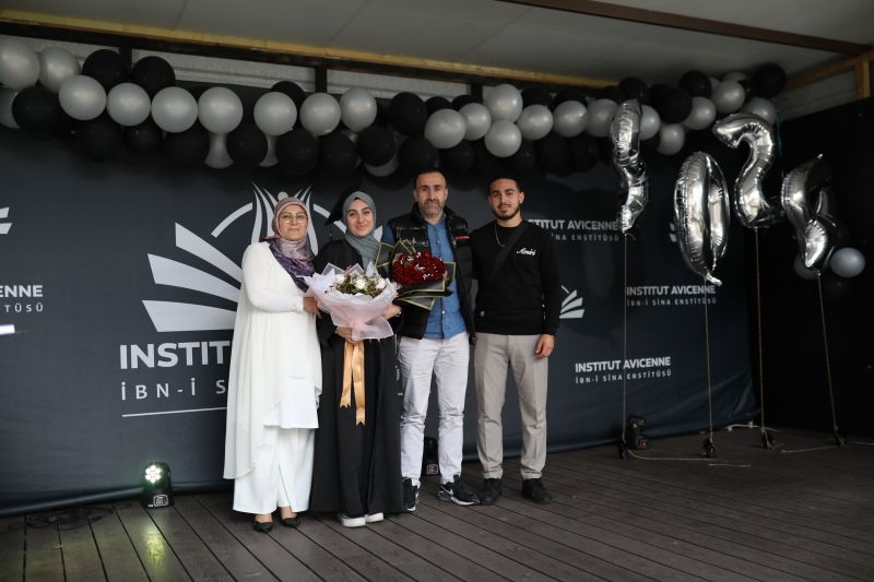 2023-2024 İbn-i Sina Enstitüsü Mezuniyeti
