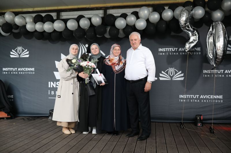 2023-2024 İbn-i Sina Enstitüsü Mezuniyeti