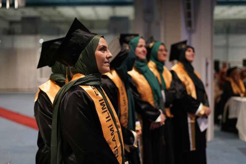 BİF İslami İlimler Kursu 2024 Mezuniyet Töreni