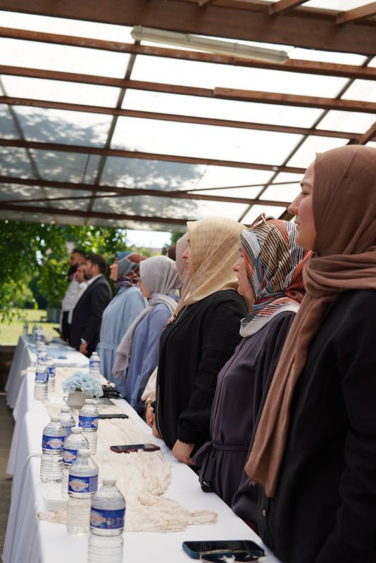 Belçika İbn-i Sina Enstitüsü ve Anadolu İmam Hatip Lisesi 2024-2025, 10. Mezuniyet Töreni Coşkuyla Gerçekleşti.