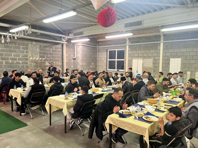 Genk Şubesi Kuran Kursu Yararına İftar Programı
