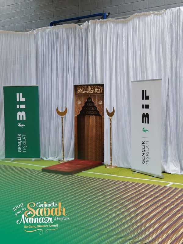 1100 Genç, Anvers Huzur Cami’nde Sabah Namazında Buluştu