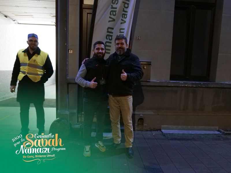 1100 Genç, Anvers Huzur Cami’nde Sabah Namazında Buluştu