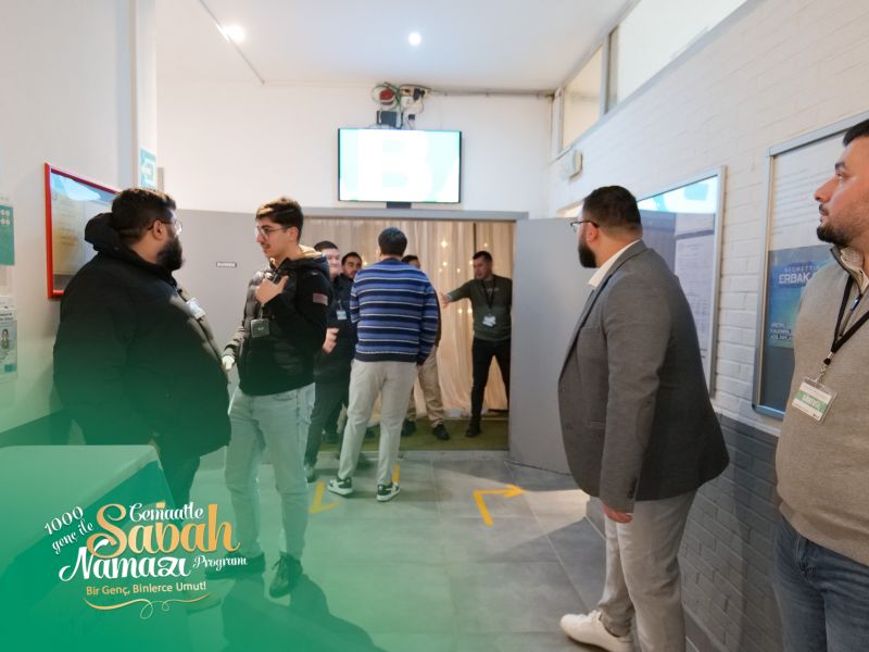 1100 Genç, Anvers Huzur Cami’nde Sabah Namazında Buluştu