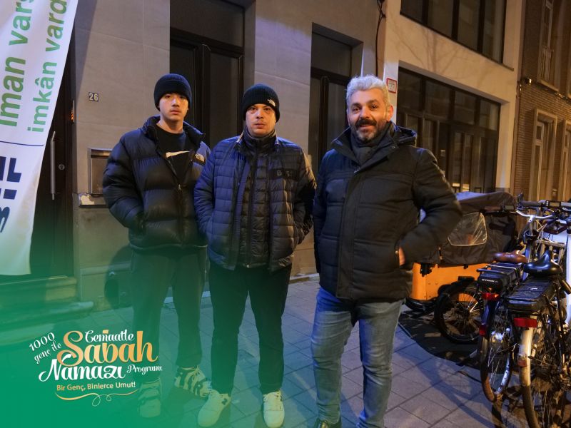 1100 Genç, Anvers Huzur Cami’nde Sabah Namazında Buluştu