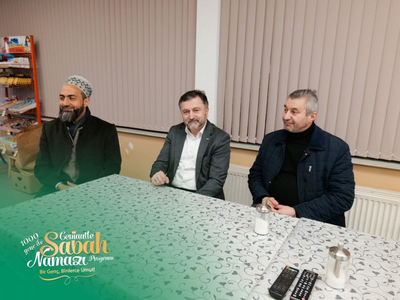 1100 Genç, Anvers Huzur Cami’nde Sabah Namazında Buluştu
