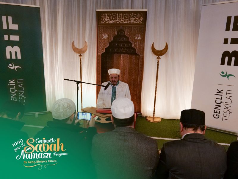 1100 Genç, Anvers Huzur Cami’nde Sabah Namazında Buluştu