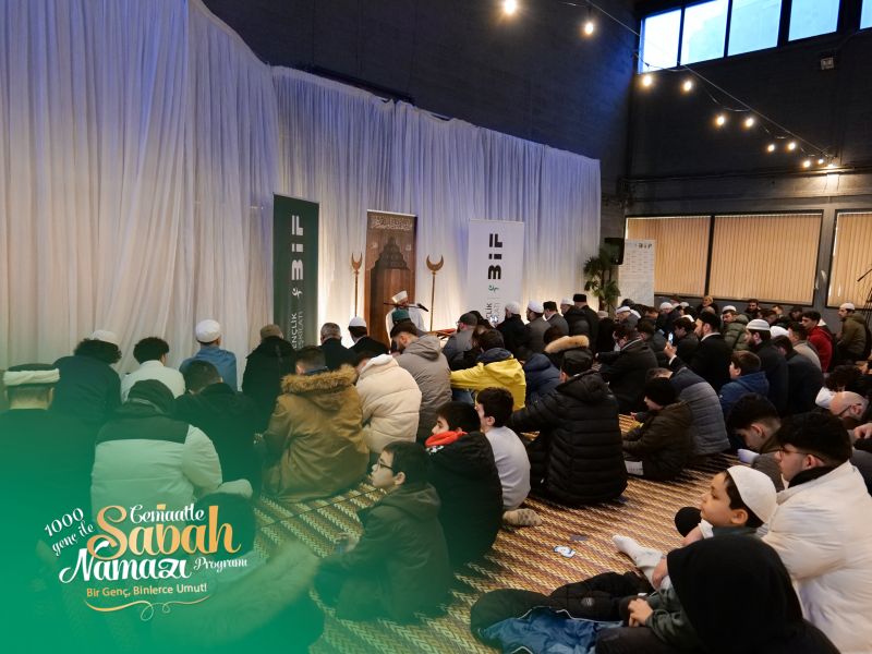 1100 Genç, Anvers Huzur Cami’nde Sabah Namazında Buluştu