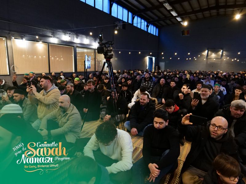 1100 Genç, Anvers Huzur Cami’nde Sabah Namazında Buluştu