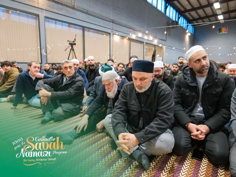 1100 Genç, Anvers Huzur Cami’nde Sabah Namazında Buluştu