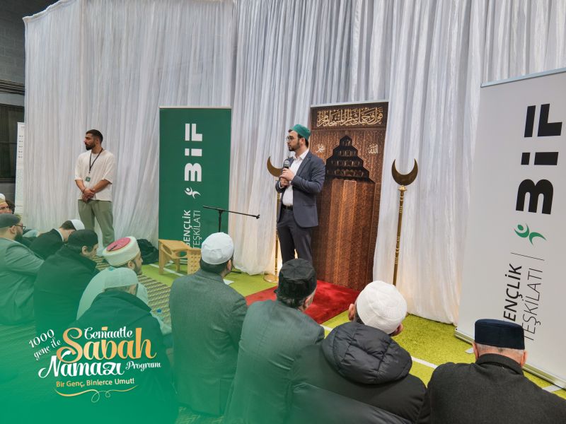 1100 Genç, Anvers Huzur Cami’nde Sabah Namazında Buluştu
