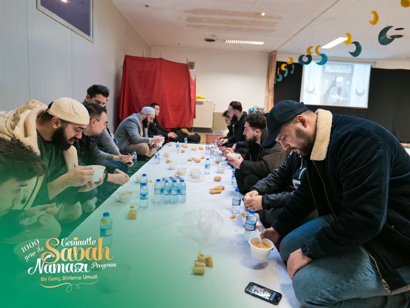 1100 Genç, Anvers Huzur Cami’nde Sabah Namazında Buluştu