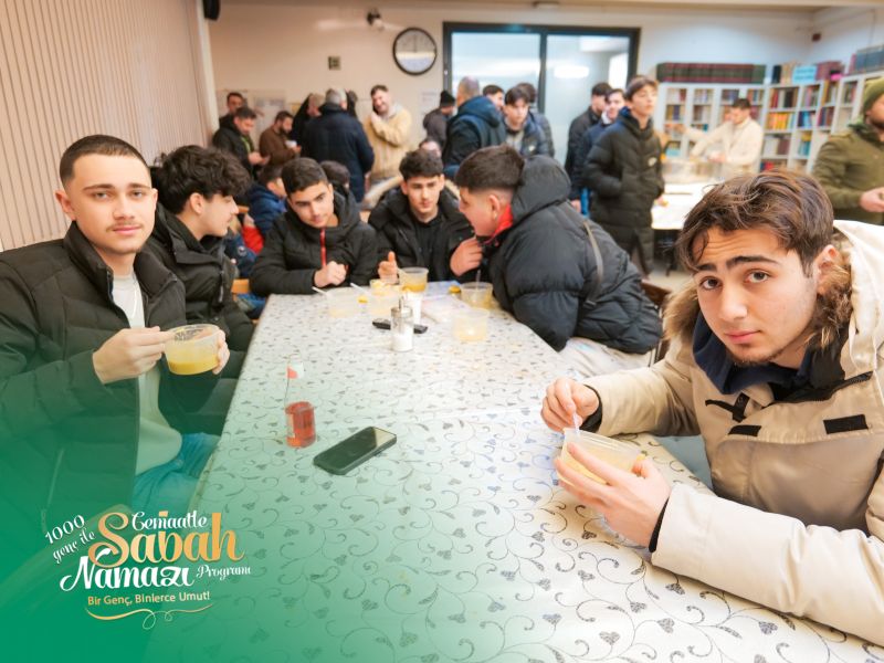 1100 Genç, Anvers Huzur Cami’nde Sabah Namazında Buluştu