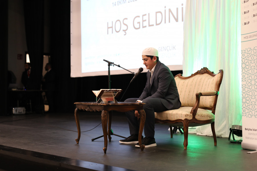 Bekir Develi ile Genç Sohbet
