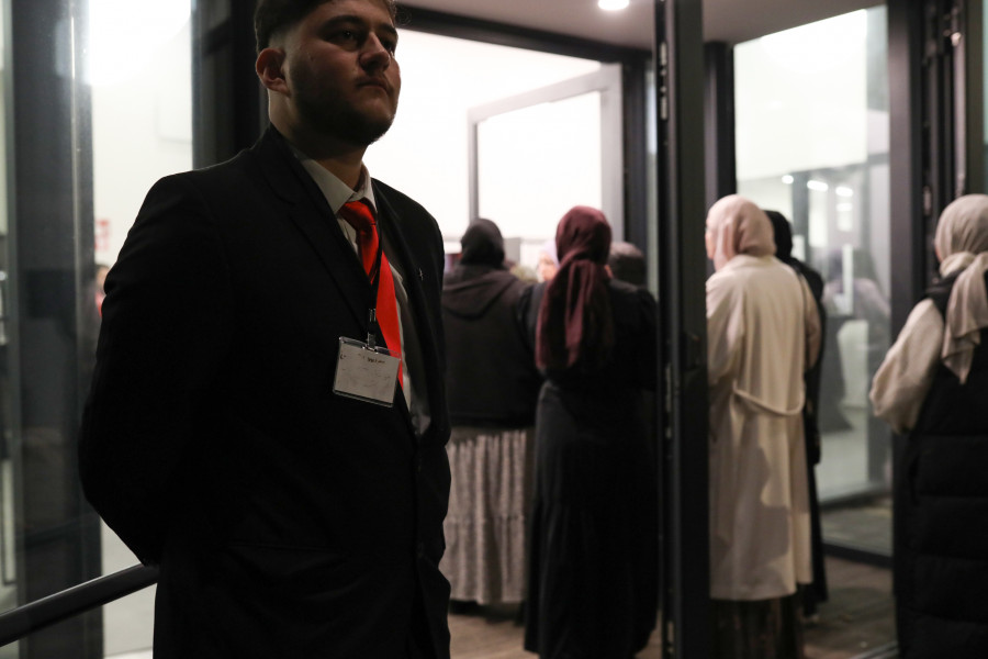 Bekir Develi ile Genç Sohbet