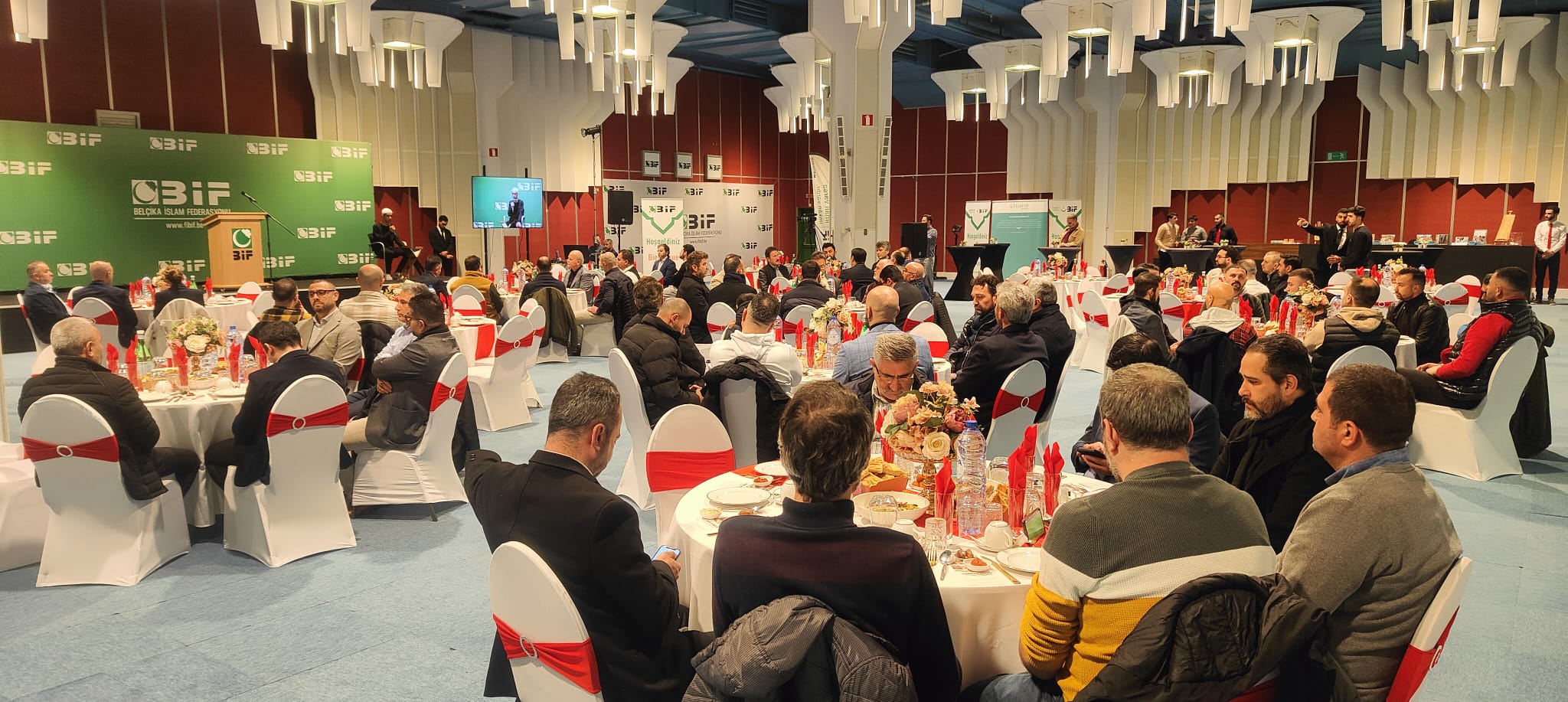 Belçika İslam Federasyonu Geleneksel Kurumsal İftarını Gerçekleştirdi (01.04.23)