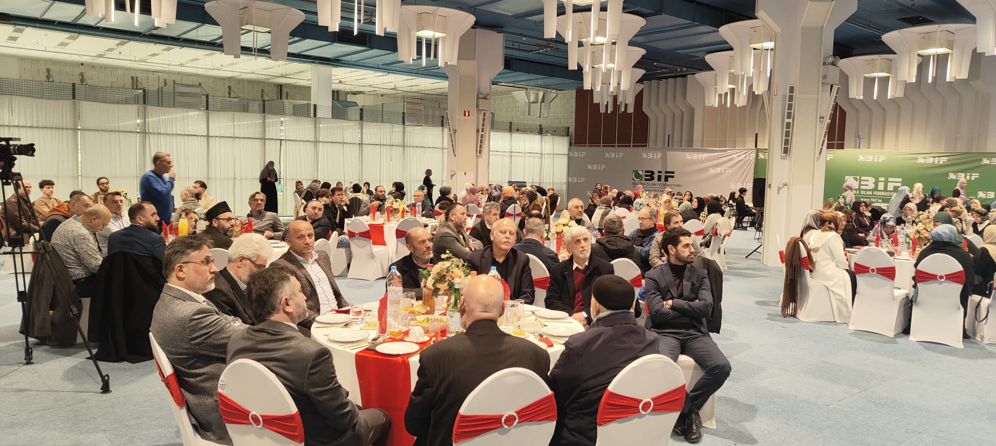Belçika İslam Federasyonu Geleneksel Kurumsal İftarını Gerçekleştirdi (02.04.23)