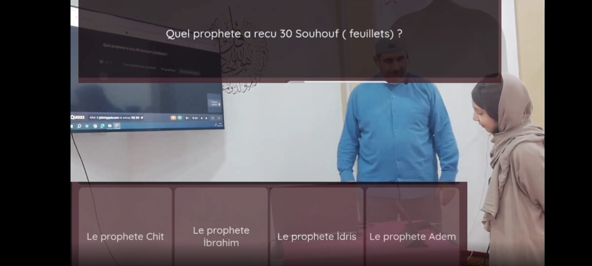 La Louvière Camii'nde Düzenlenen Yarışma: Genç Yetenekler Dini Bilgilerini ve Takım Ruhunu Güçlendirdi